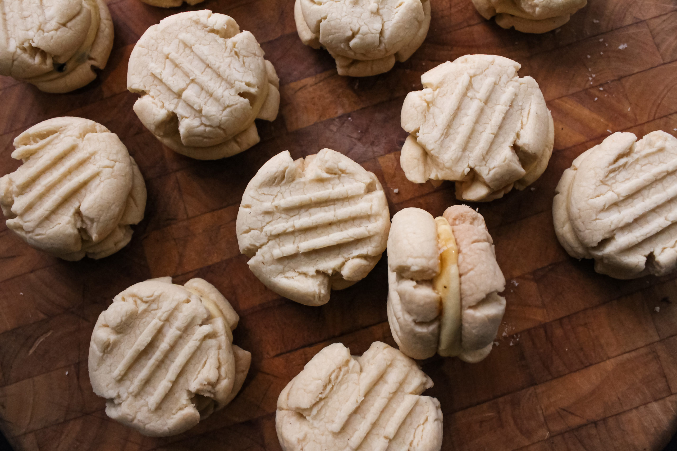 Passionfruit YoYo cookies Caffeinated Baker